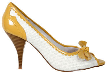 LorenaCarreras_stilettos