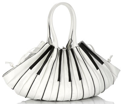 Abanico by Najwa-Jean