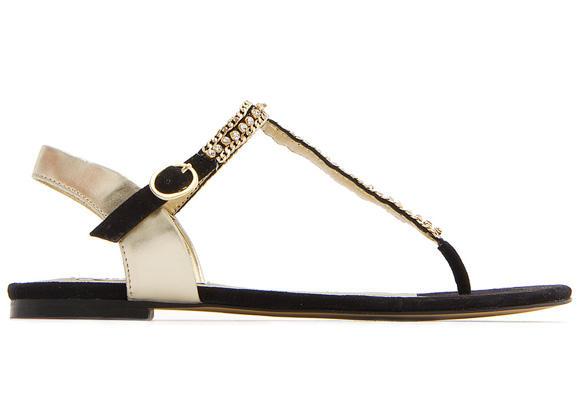 5 cosas que no te pueden faltar en la playa