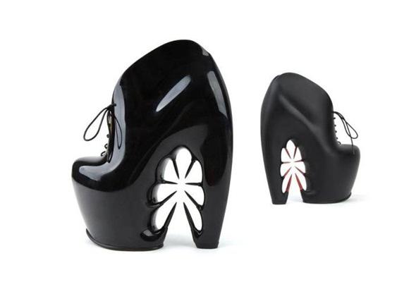 Zapatos &ldquo;troquelados&rdquo; Flower Power 