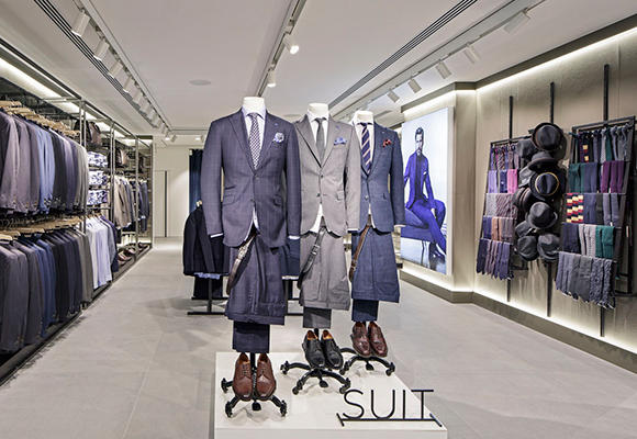 Mango Man en Barcelona